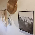 Haus Am Berg Mit Wellnessbereich, Bar Und Panorama *