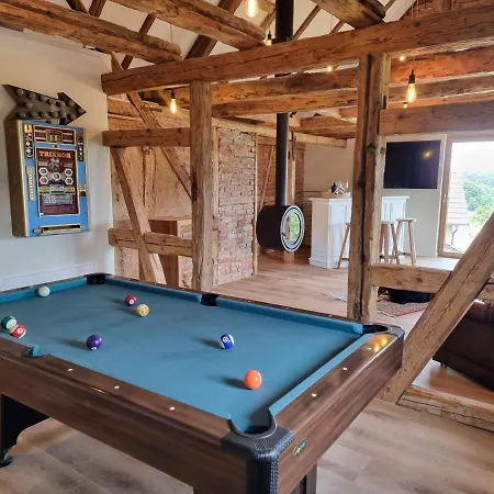 Haus Am Berg Mit Wellnessbereich, Bar Und Panorama Dom wakacyjny