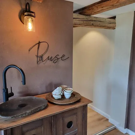 Haus Am Berg Mit Wellnessbereich, Bar Und Panorama