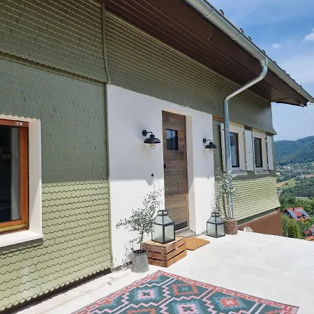 Haus Am Berg Mit Wellnessbereich, Bar Und Panorama Dom wakacyjny *